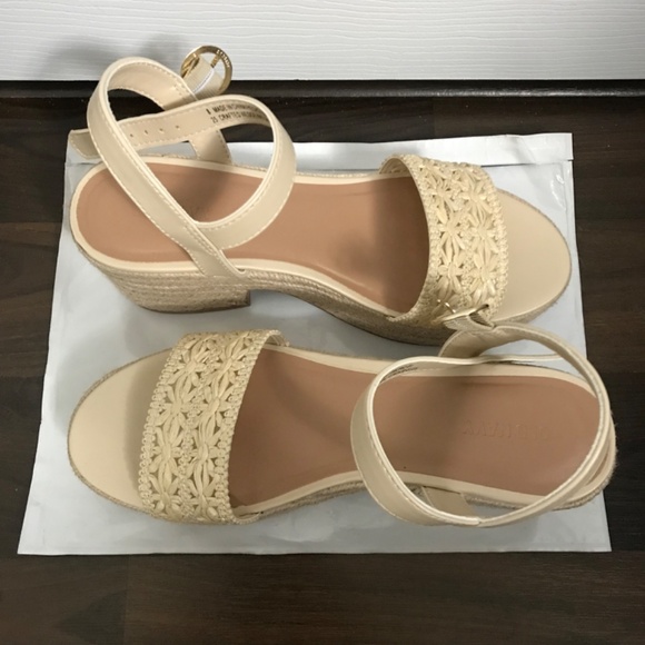 Old Navy Espadrille Platform Sandals Heeled Natural Floral Cream Beige - Picture 3 of 16
